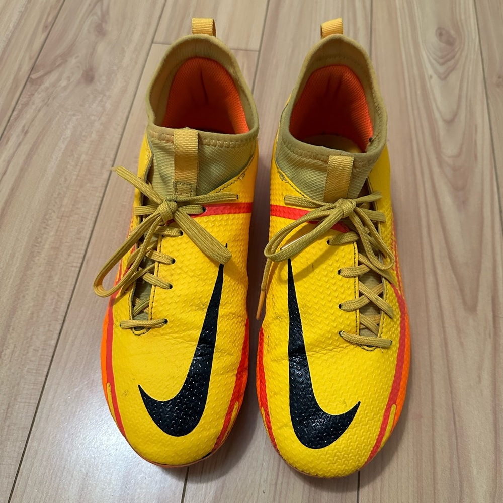 COPY - GUC Nike Phantom Soccer Cleats